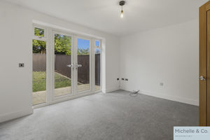 Living room- click for photo gallery
